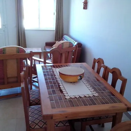 Iconic With 2 Bedrooms Apartamento