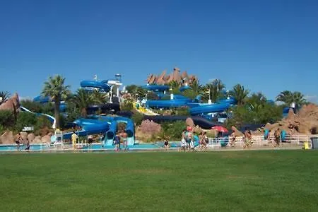 Iconic With 2 Bedrooms *