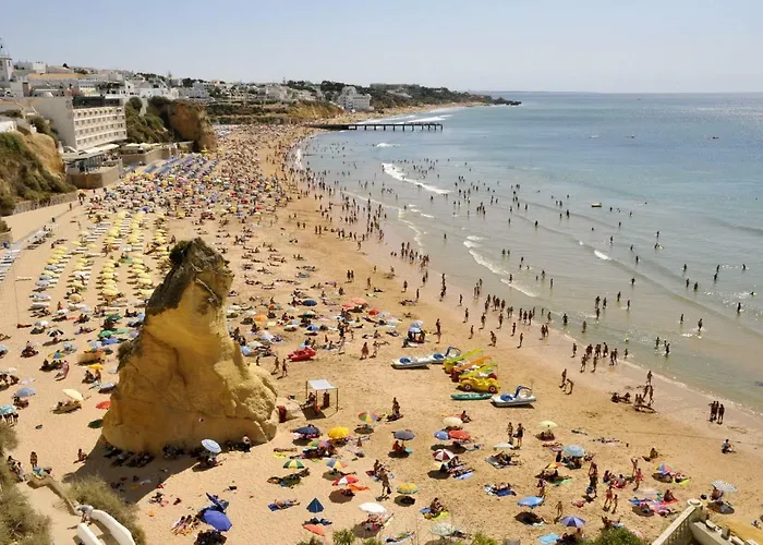 Iconic With 2 Bedrooms Albufeira